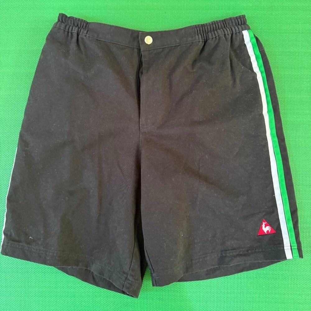 Le Coq Sportif Black shorts Size M Elastic band